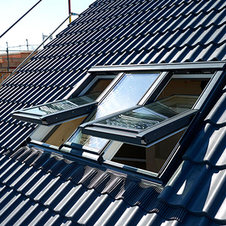 Pose de velux à Villemomble (93250) - MBC Couverture en Seine-Saint-Denis (93)